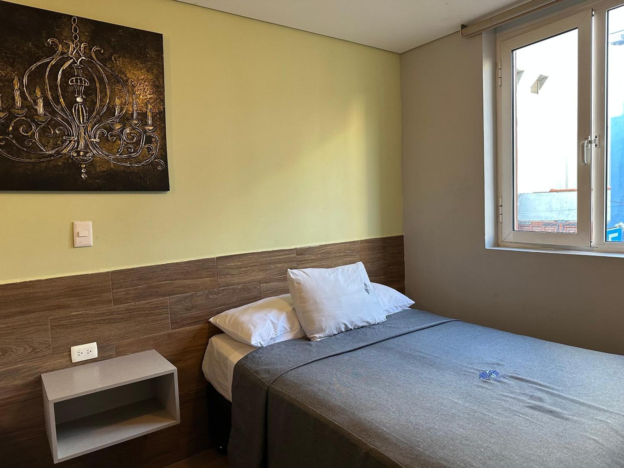 פואבלה Hotel Teresita מראה חיצוני תמונה